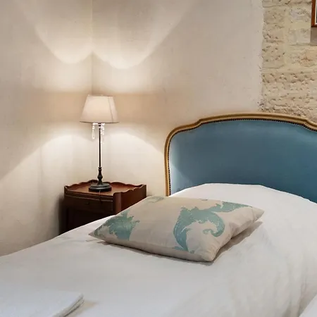 Domaine Du Chateau De Pierrepont דירה *